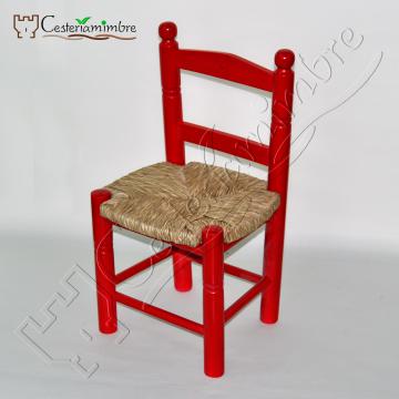 Sillas de niño pintadas en rojo Medidas: Alto total: 53 cm
Alto asiento suelo: 28 cm
